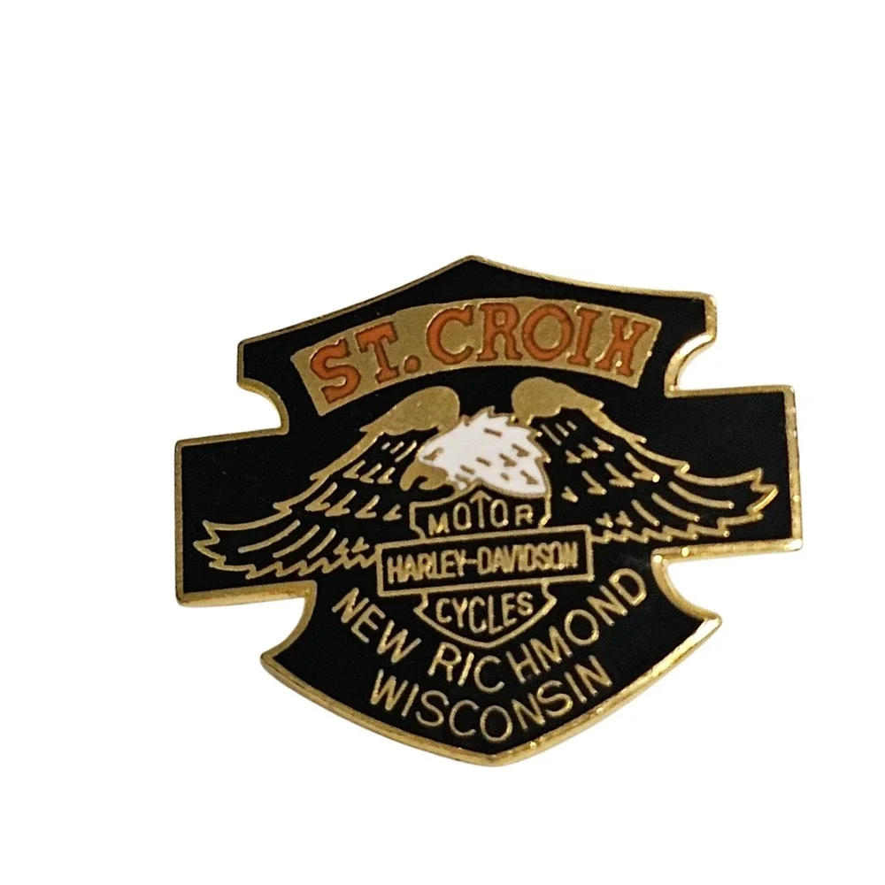 Harley-Davidson St. Croix Pin New Richmond Wisconsin Biker‎ Lapel